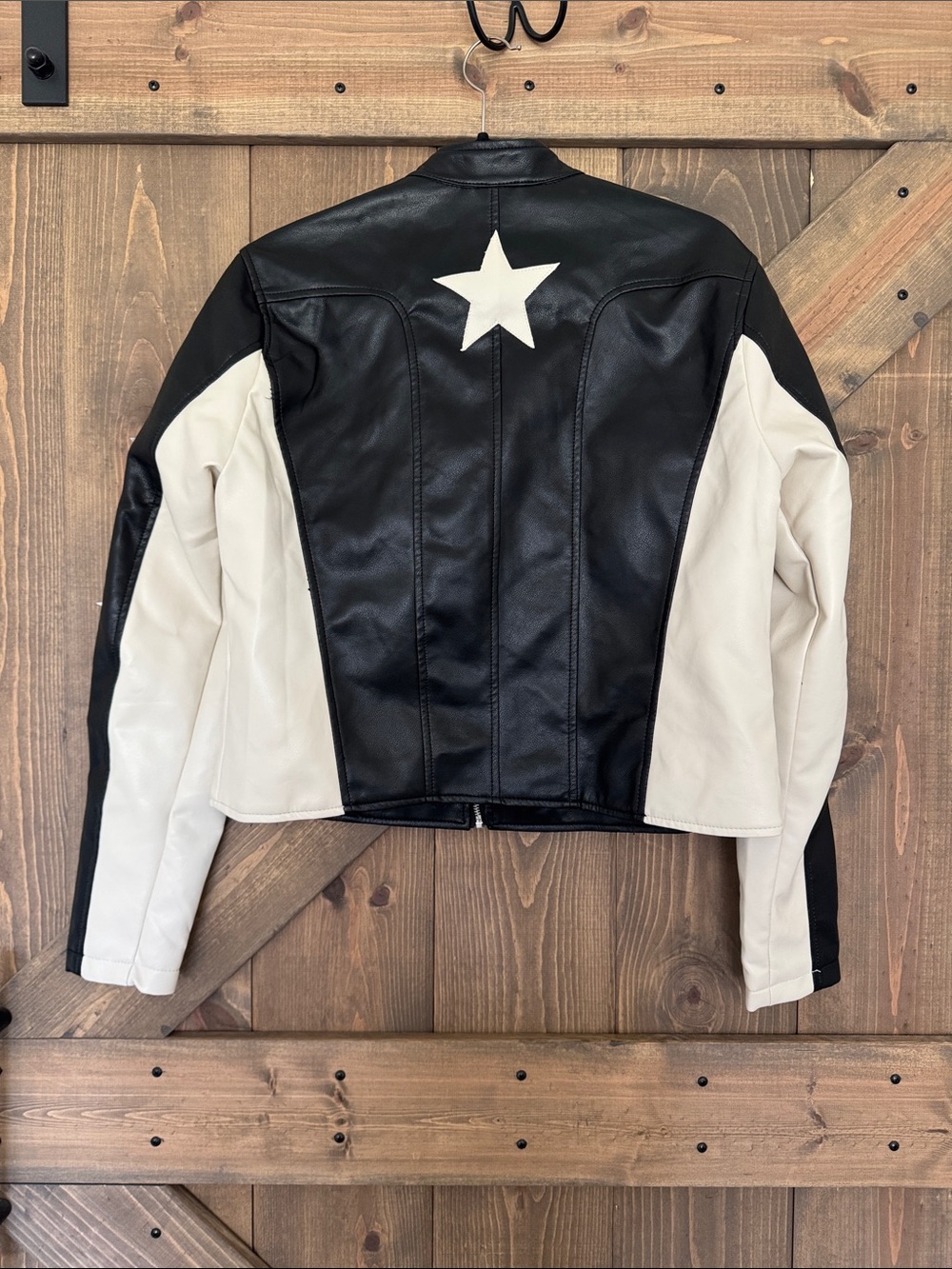 Stoosh Black & White Star Leather Moto Jacket - Women's Size Latge - Picture 3 of 3